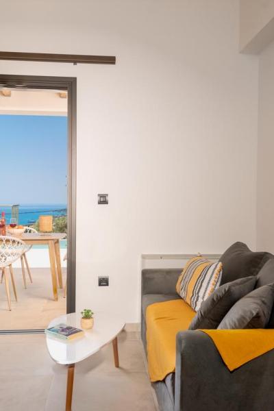 Straw Cottage A9p02822 Edit